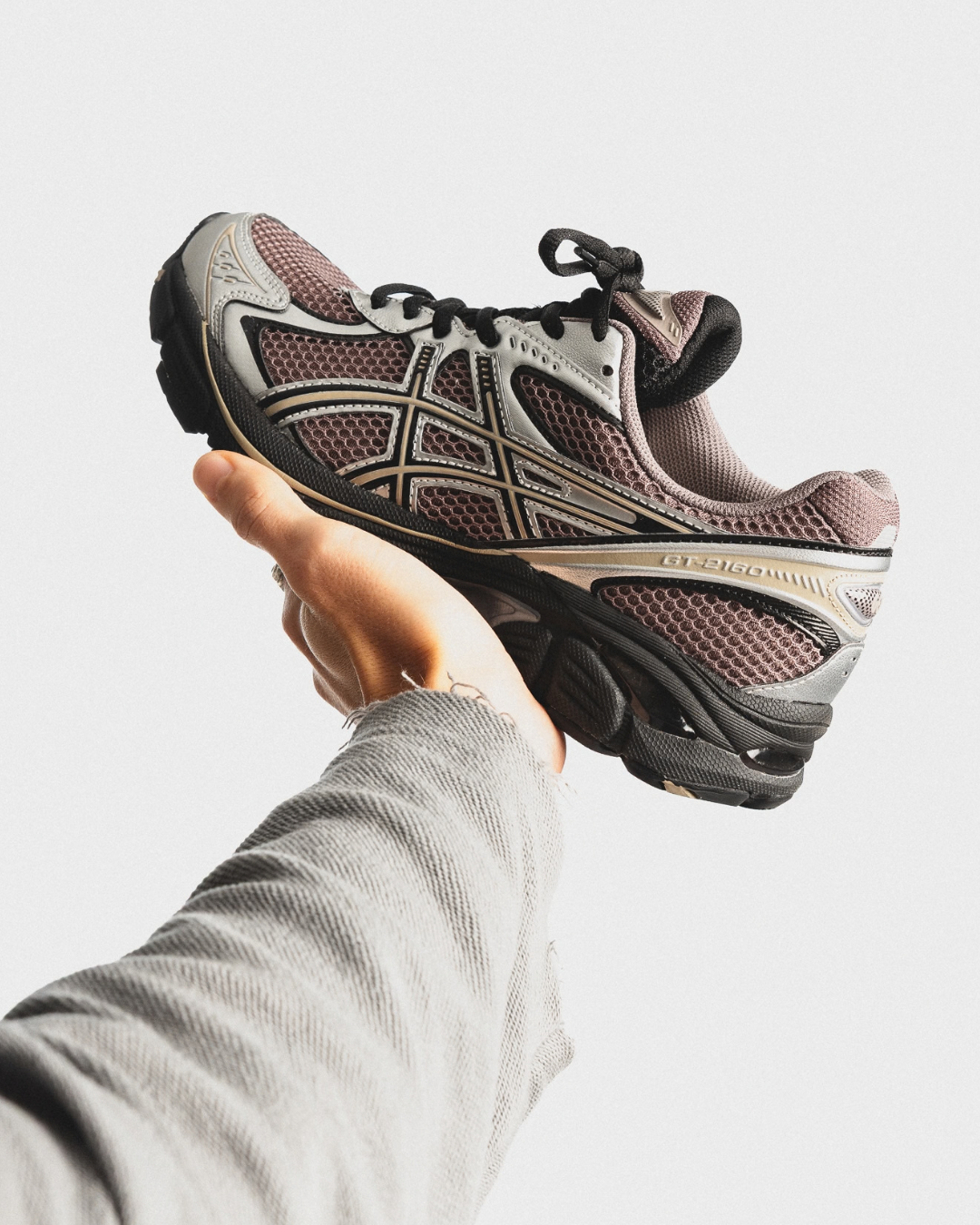 ASICS