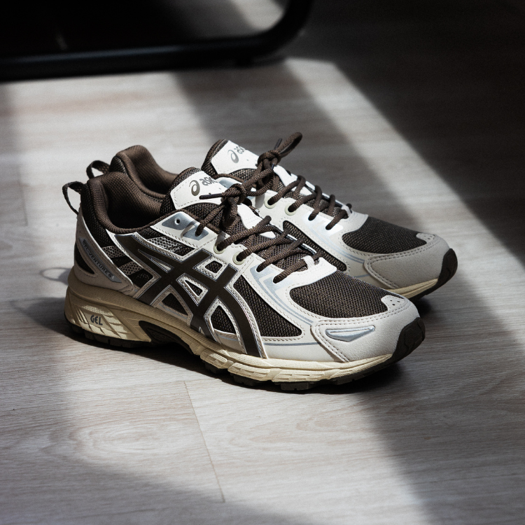 ASICS